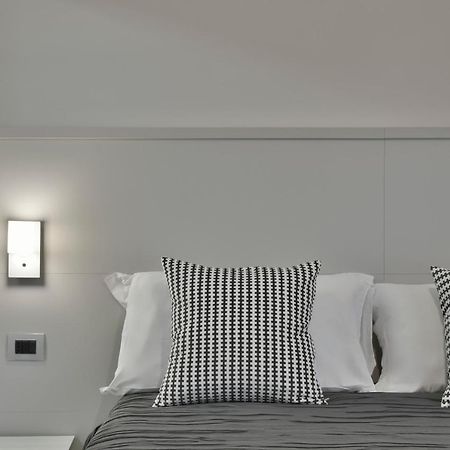 Tolomeo Rooms Laura Bagian luar foto
